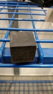 Relay 0332014156 Bosch - Picture 1 of 1