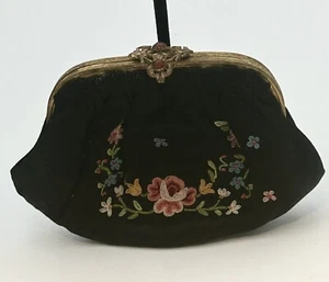 Antigua moneda de cornalina de seda negra bordada a mano FRANCESA - Imagen 1 de 12