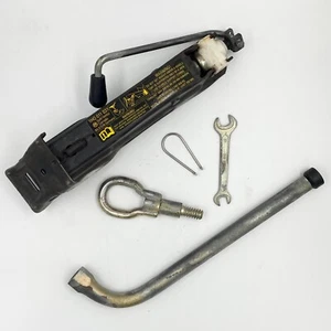 Genuine Volkswagen 1H0011031 Spare Tire Jack Kit with Case - Picture 1 of 5