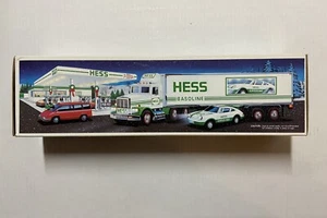 Vintage 1992 Hess 18 Wheeler Truck and Porsche Racer Car in box with Lights! - Picture 1 of 6