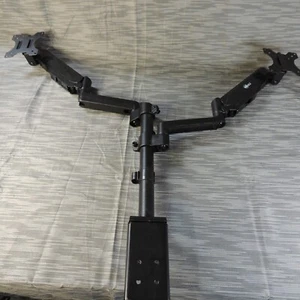 WALI Dual LCD Monitor Fully Adjustable Individual Variable Heights 2 Screens - Picture 1 of 6
