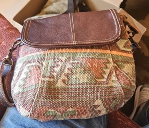 Bolso Bandolera Estilo Sillín MYRA Cuero Marrón y Lona Tejida Suroeste - Imagen 1 de 14