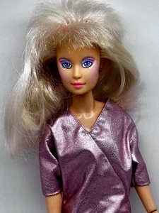 Muñeca Jem con hologramas de moda muñeca Jerrica vintage 1985 - Imagen 1 de 9