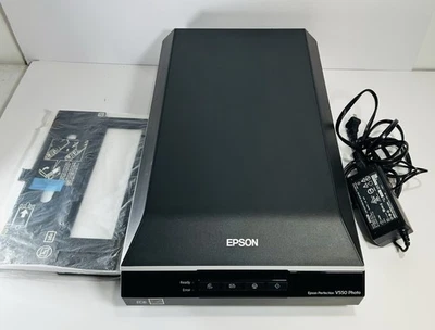 Epson Perfection V550 Color Photo Image Film & Document Scanner 6400 DPI W/Box - Image 1 of 4