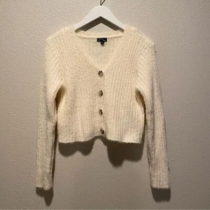 Art Class Girls Cardigan size XL 14/16 fuzzy button front cozy sweater - Picture 1 of 9