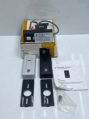 Interlogix TP-RDR-100A TruPortal T-100 Series Reader - Image 1 of 4