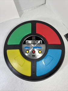 Vintage Milton Bradley 1978 Simon Game - Tested Works Great! - Picture 1 of 9