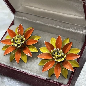 Vintage Orange With Yellow Center Enamel Flower Clip On Earrings - Picture 1 of 4