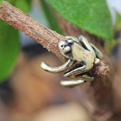Antique Gold Plated Tree Frog Fake Cartilage Ear Cuff - Image 1 of 4