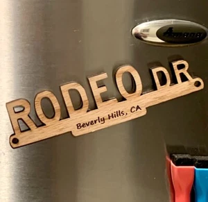 Imán de nevera de madera de lujo Rodeo Dr. Beverly Hills California colección de recuerdos - Imagen 1 de 3