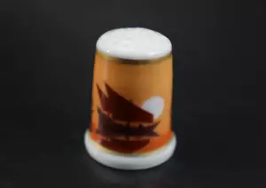 SL Limoges France THIMBLE Porcelain Sailboats Sewing Vintage Collectible - Picture 1 of 6
