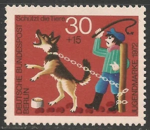 Germany Berlin #9NB90 VF MNH - 1972 30pf + 15pf Watch Dog and Man with Whip - Picture 1 of 1