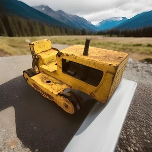Vintage Tonka Loader – 1950s Pressed Steel Toy Tractor - Picture 1 of 9