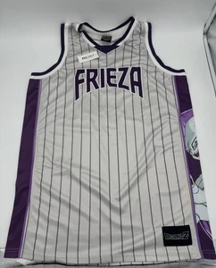 Neu mit Etikett Dragon Ball Z Frieza Basketball Trikot DBZ lila Nadelstreifen BoxLunch Größe L - Bild 1 von 2