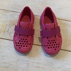 Plae Shoes Kids Girls Size 8 Mimo Water Sneakers Shoes Fuchsia Purple Pink - Picture 1 of 6
