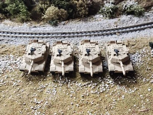 4 Pack N Scale 1:160 M1A1 Abrams MBT- US Army Desert Camo - Picture 1 of 6