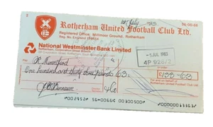CHEQUE DE SALARIO ROTHERHAM UNITED PLAYER - PAGADERO A RAY MOUNTFORD - 1/7/1983 - Imagen 1 de 1