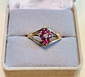 14K Yellow Gold Ruby & Diamond Cluster Ring Size 7.5 Split Shank - Picture 1 of 9