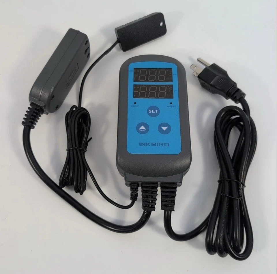 Inkbird IHC-200-WIFI Digital Humidity Humidifier Dehumidifier Controller - Image 1 of 1