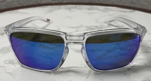 Gafas de sol retro Oakley Sylas polarizadas con marco transparente 57 17 142 009448-0457 - Imagen 1 de 11