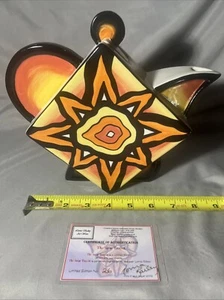 Rara tetera solar Lorna Bailey 7,5” de alto artículo de arte edición limitada 26 de 50 - Imagen 1 de 13
