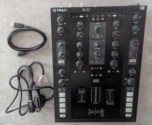 NI TRAKTOR KONTROL Z2 - DJ Effects Mixer - Picture 1 of 14