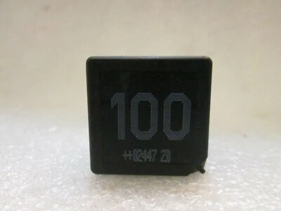 RELÉ MULTIFUNCIÓN # 100 - AUDI / VW - 7M0951253A Foto 1 de 4