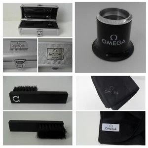 OMEGA Uhrenpflegeset - OMEGA Lupe, Reinigungstuch, Bürste - SELTEN OMEGA Boutique - Bild 1 von 20