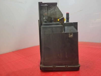 Bote de carbón de emisiones de vapor Chevrolet GMC Workhorse 2004-19 OEM 15137021 Foto 1 de 4