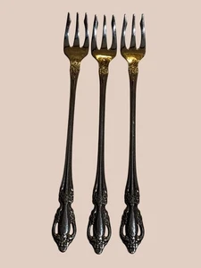 Oneida Distinction Deluxe Raphael Stainless Steel Cocktail Forks Set Of 3 - Picture 1 of 3