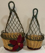 Vtg Floral Red Green Woven Wicker Rattan Wall Hanging Pocket Nesting Basket Set