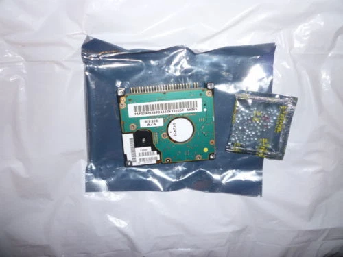 Hitachi Travelstar 60 GB 4200RPM Internal Hard Drive HTC426060G9AT00 - Image 1 of 1