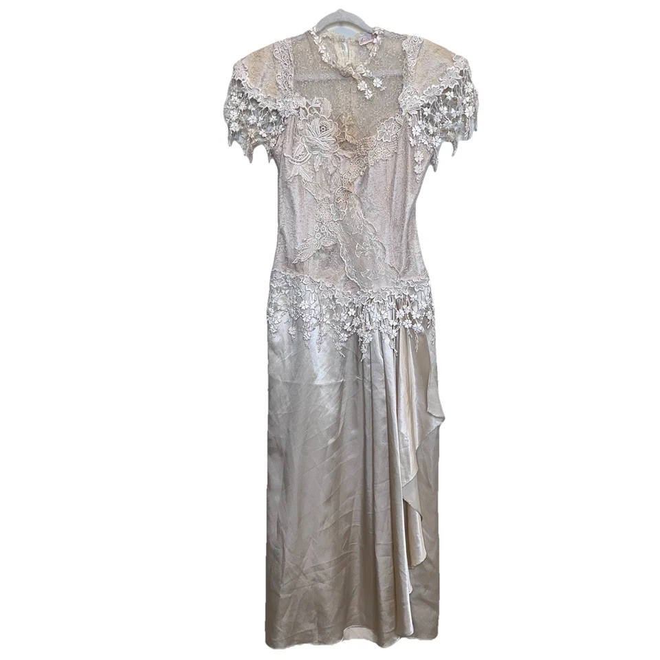 Vestido para mujer Lorrie Kabala vintage de encaje victoriano eduardiano satinado sedoso Foto 1 de 4