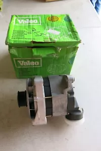 Valeo Alternator for BMW Serie 3, 5, M50, E34, E36 1999-2000 #436334 - Picture 1 of 4