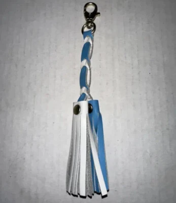 UNC Tacón Alquitrán Azul Blanco Borla Bolso Dije Llavero Metal Piedra Llavero Foto 1 de 4