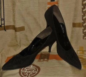 Vintage 50s Black Fabric Pumps Heels Embroidery Jet Beads Rockabilly 8.5 9 - Picture 1 of 10