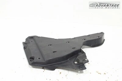 Honda Accord 2018-2021 piso trasero derecho debajo de la carrocería cubierta protector contra salpicaduras OEM Foto 1 de 4