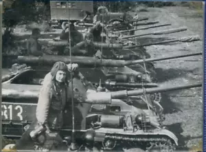 Vintage Kunst Foto Luftlandetruppen UdSSR Panzer АСУ 57 Geschütz Kanone Militär VDV ВДВ - Bild 1 von 3