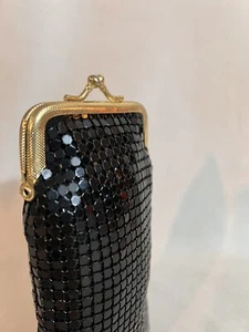 Portasigarette vintage Elka nero e oro con paillettes  - Foto 1 di 11