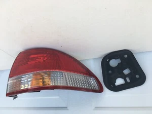 Passenger RT Tail Light Tailamp Sedan Quarter Panel Mounted 01 02 HONDA ACCORD - Picture 1 of 10