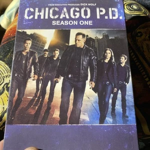 Chicago Pd Season One Dvd - Picture 1 of 2