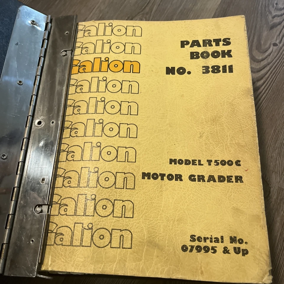 Galion T-500c/m T-600 T700 MOTOR GRADER SERVICE Parts Book MANUAL 3811 3911 Etc - Image 1 of 4