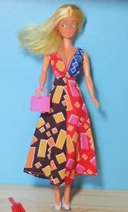 Vintage Barbie Konkurrentin: Petra von Plasty, 70er Jahre - sehr schöne Puppe - Bild 1 von 5