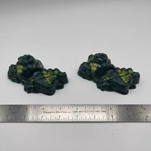 Wargame Terrain Scenery - 2 Odd Rock Formations With Post Holes - Green Color - Picture 1 of 6