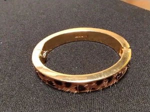 J CREW Leopard Print Gold Tone Clamper Bangle Bracelet Vintage 2 1/4" - Picture 1 of 10