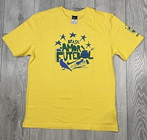 Nike Brasil T-Shirt Amor Futebol Mens Large Yellow Brazil Brasil CBF Y2K - Picture 1 of 9