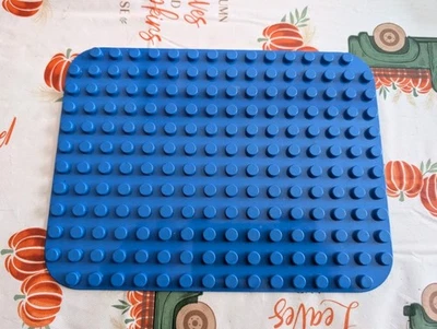 Lego Duplo Base Plate 16 x 12 Dot Flat Rounded Corner Blue Building Toy 2583 - image 1 of 4