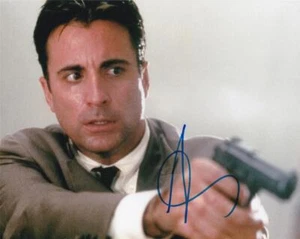 DESPERATE MEASURES Andy Garcia SIGNED Autograph 8x10 Color Movie Photo - Picture 1 of 1