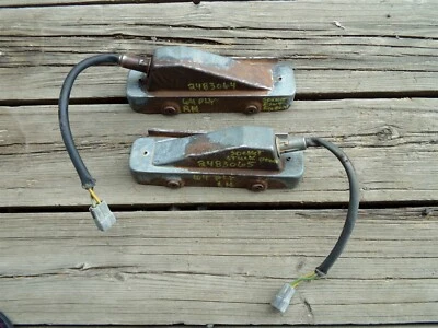 1964 Plymouth Fury Front Turn Signal Housing OEM 2483064 2483065 Belvedere - Image 1 of 4