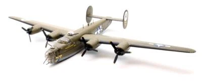 CORGI 1:72 SCALE AA34017 B-24D LIBERATOR 'RUTH-LESS' DIECAST MODEL - Image 1 of 4